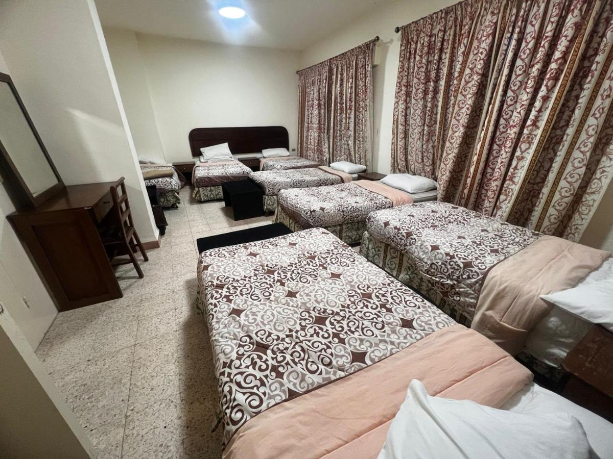 Hostel Student House Madaba Exterior foto